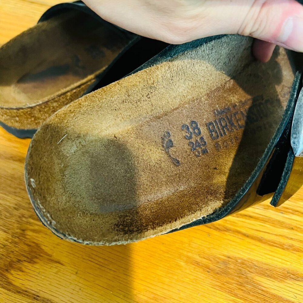 Birkenstock Arizona Sandals in Black Patent Leather - Birko-Flor Size 38 - Picture 6 of 16